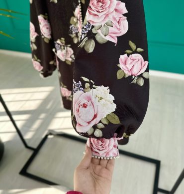 مانتو مرواریدی گل رز