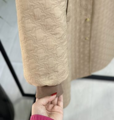 کاپشن بلند فریال